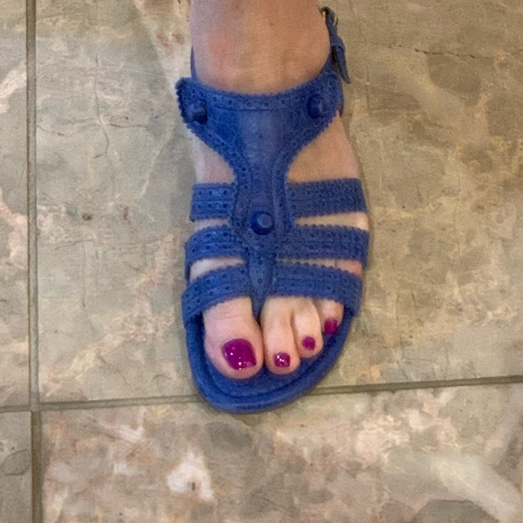 Balenciaga cobalt blue leather studded sandals 37 - Picture 3 of 6